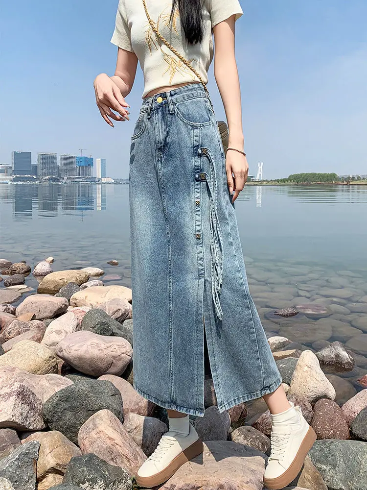 Split Half Denim Skirt for Women In Summer Slim Design Niche and Loose A-Line Crotch Covering Mid Length Skirt