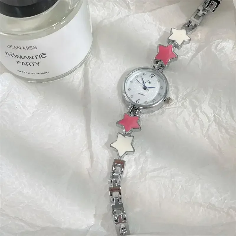 Jam tangan gelang rantai bintang bulan lucu untuk wanita gadis Korea mode sederhana Ins gaya Preppy jam tangan siswa Relojes Para Mujer