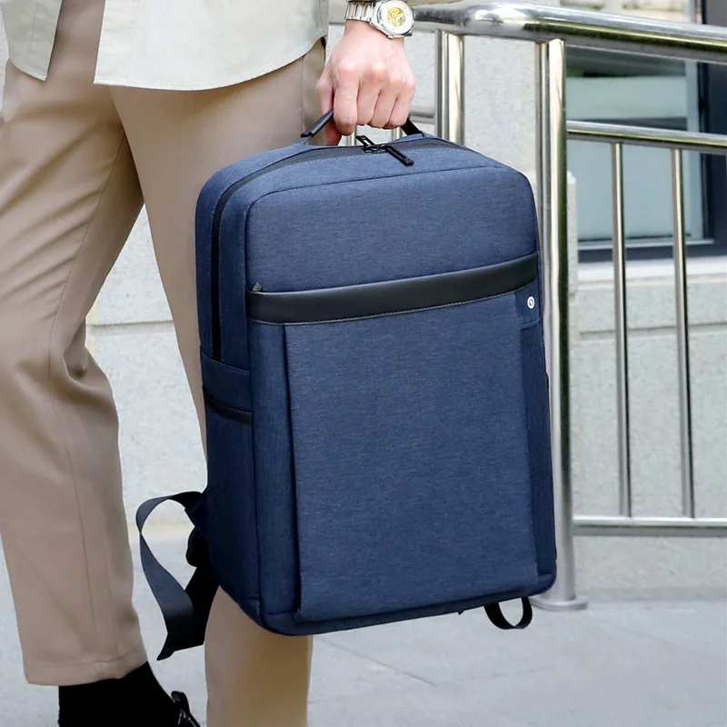 Europe and the United States, the new simple leisure backpack fashion business handbags can be set lever travel backpacks.