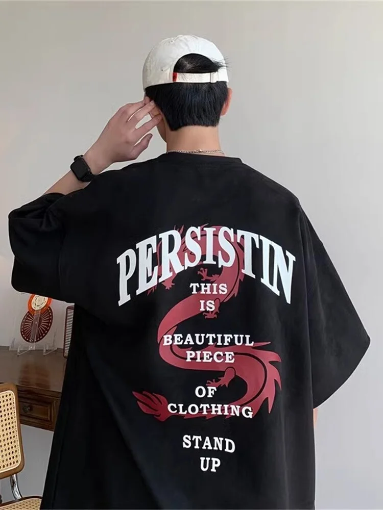 

Мужская летняя футболка оверсайз свободного кроя с коротким рукавом, плотная, дышащая, повседневная, с принтом дракона, трендовая, брендовая, с пятью карманами