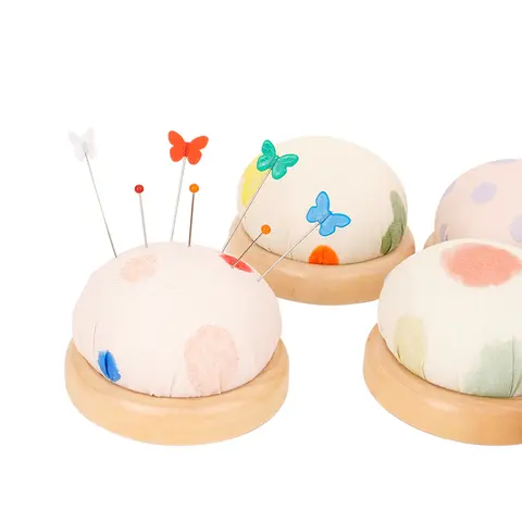 Tillbehör till tygsömnadsverktyg, korsstygnsnålhållare, nåldyna i trä, handgjord gör-det-själv-sömnadsnåldyna 6 best sales sömnadsnålsdyna - №5