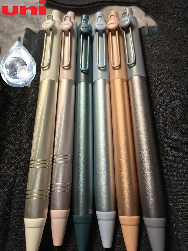 Nowe długopisy UNIBALL ZENTO o niskiej wadze, zapewniające wyjątkowo płynne pisanie z redukcją tarcia, długopisy rollerball, artykuły estetyczne. — zdjęcie produktu 7