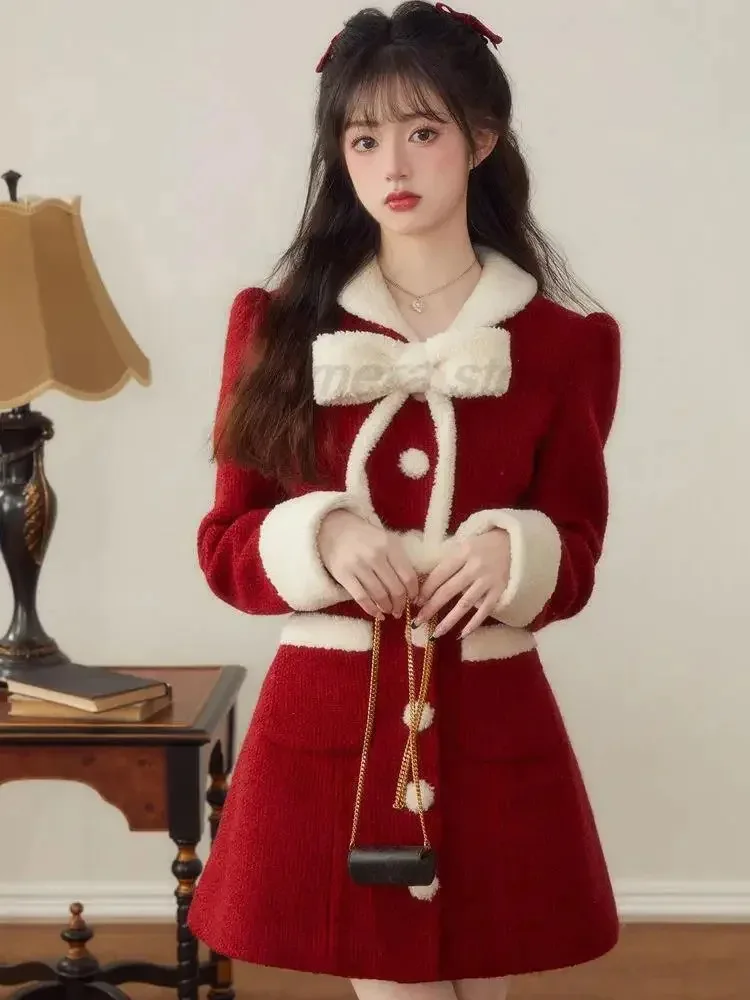 قمامة الدببة الأحمر شتاء دافئ عيد الميلاد المرأة القوس محبوك الرجعية الكورية الحلو فستان قصير كم طويل فرنسا الخامس 2025 جديد