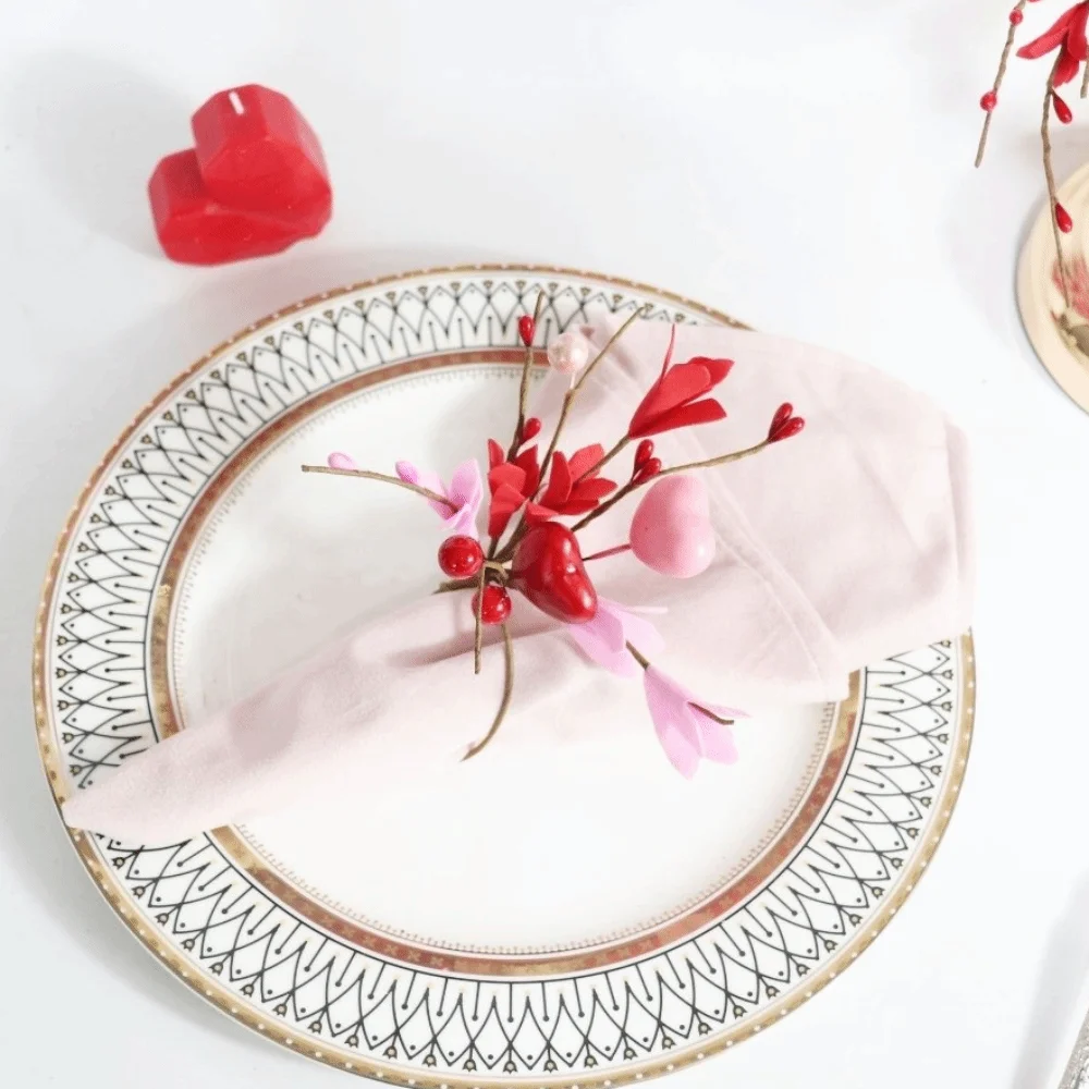 5PCS Artificial Flower Napkin Ring Elegant Romantic Design Napkin Holder Heart Symbol Serviette Buckles Romantic Dinner