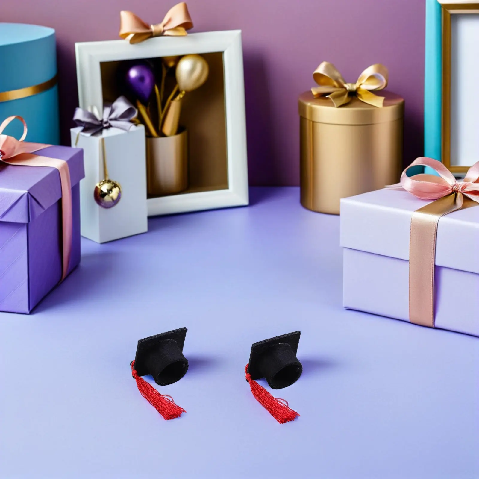 

20 шт. мини-шапочек для выпускников 5,6x5,6x3,3 см с красными кисточками, шапочки бакалавра для поделок, украшения для тортов, сувениры для выпускных вечеринок