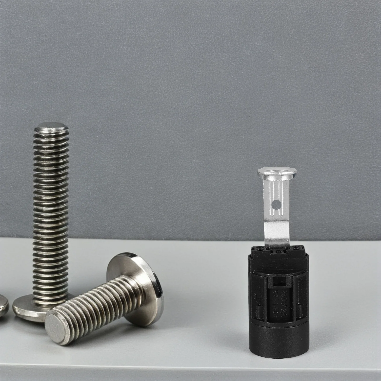 

3Pcs Unique E14 Lamp Holder Socket Base Pipe Light Fixture Parts for DIY Vintage Pendant Lamp Renovation