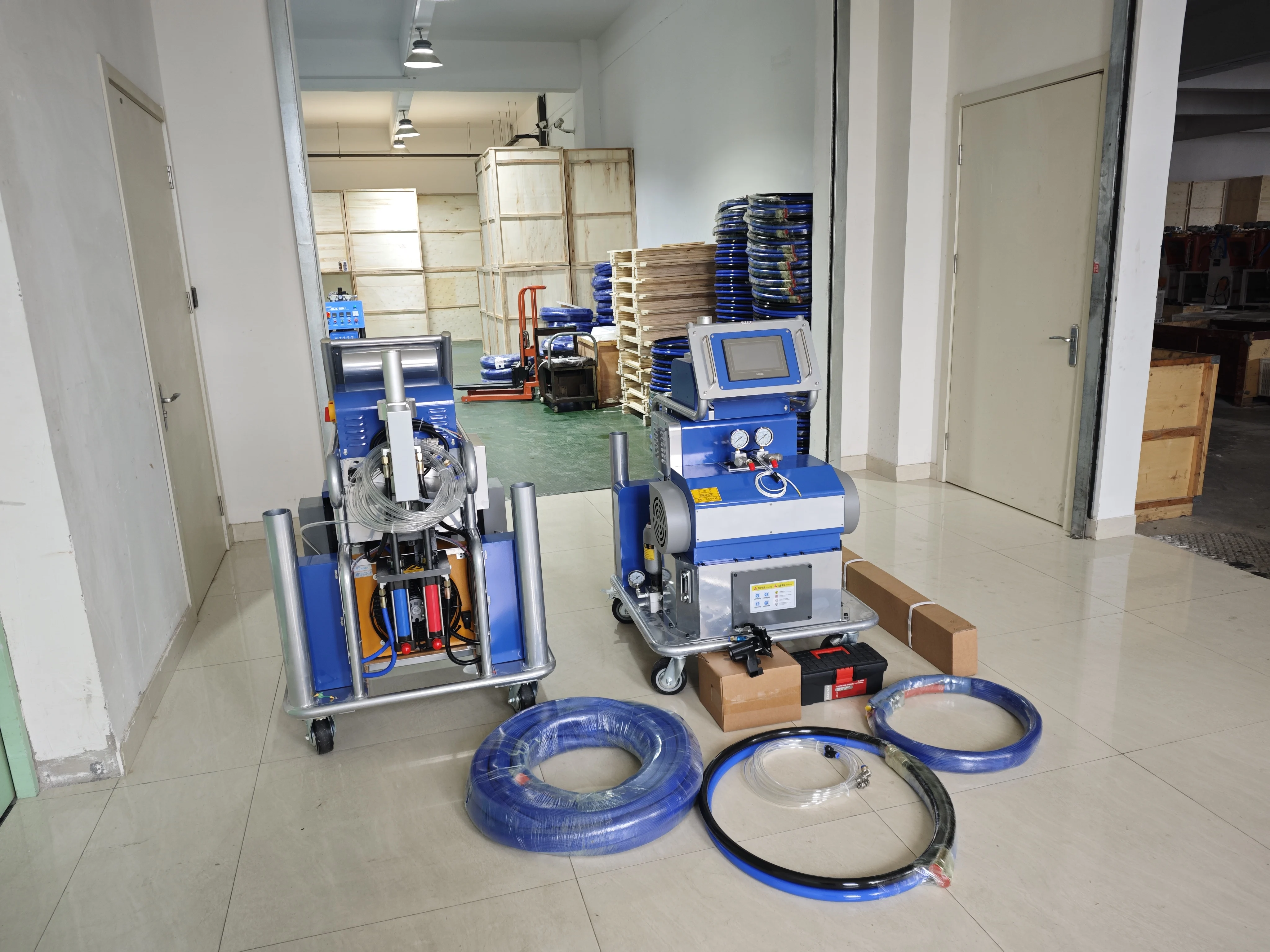 Customized High Quality Polyurea Reactor PU Foam Spray Machine YG-V6T Polyurea Spray Machine