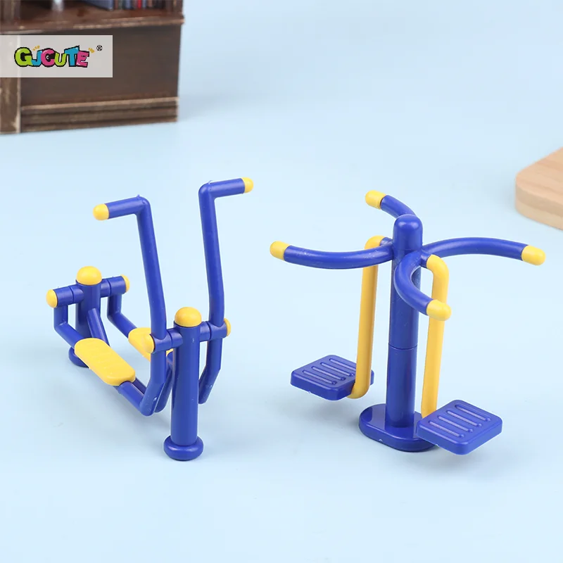 1Set 1/12 Casa delle bambole Parco all'aperto Attrezzature per il fitness Modello Casa delle bambole Scena sportiva Decorazione Giocattoli Micro scena Puntelli di costruzione