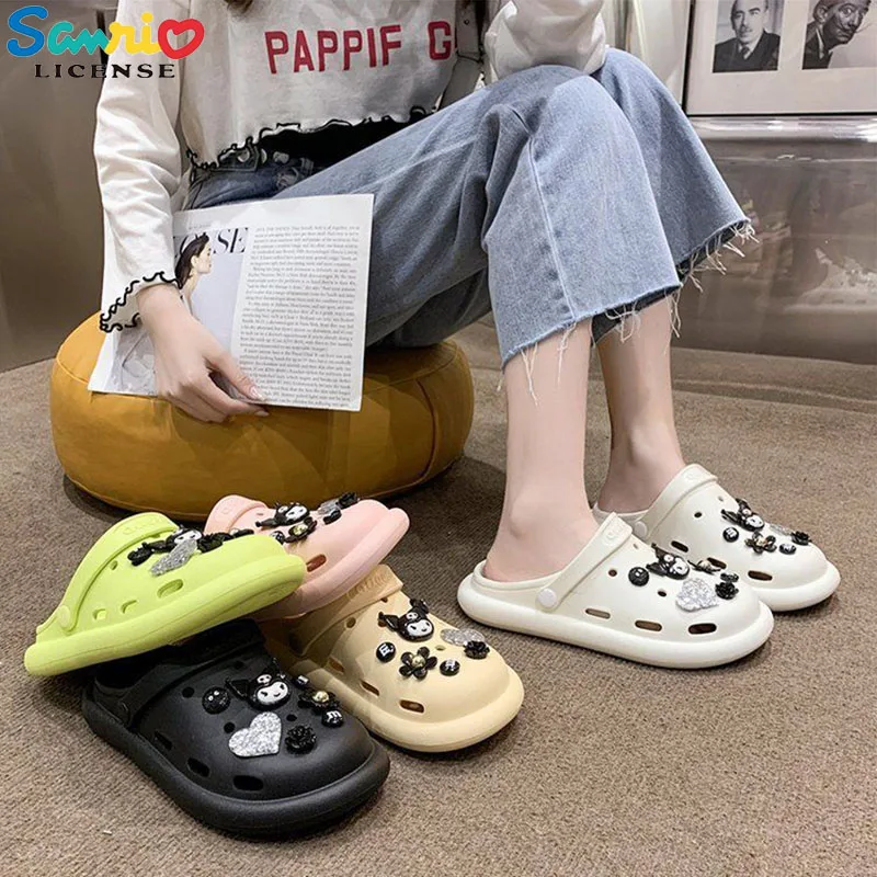 

Sanrio Anime Kuromi Kawaii Cave Shoes 2024 Summer New Non-Slip Cartoon Wrapped Head Slippers Soft Bottom Beach Shoes Girls Gifts