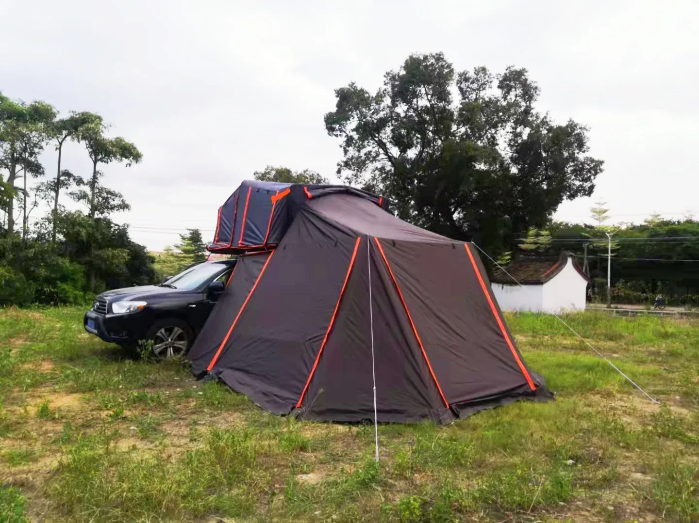 Outdoor Car Rooftop Tent Foldable Connectable Canopy Car Size Tent Camping Roof Top Suv Van Awning Tent