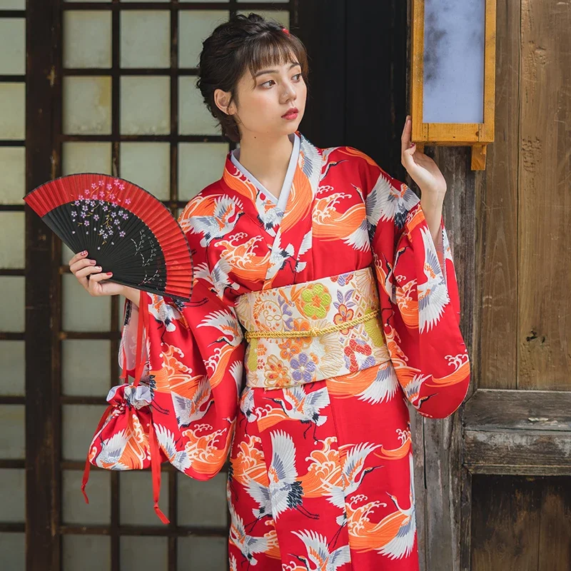 

Japanese Traditional Kimonos Yukata Women Robe Spring New Red Crane Print Long Bathrobe Robe Photography Dress Cosplay Costume