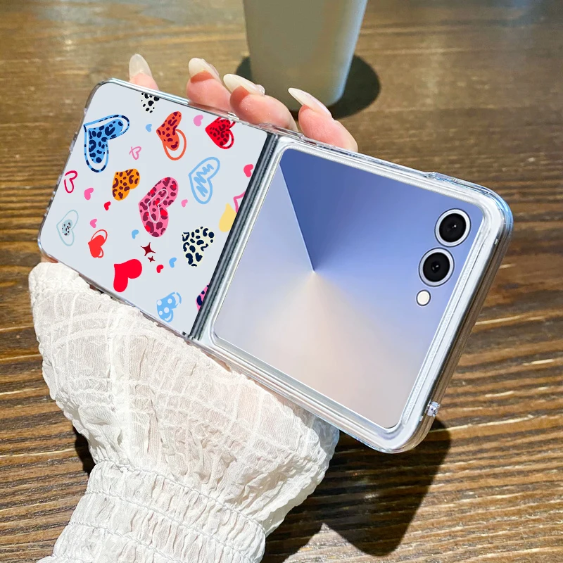 حافظة هاتف مطبوعة على شكل قلب ملون لهاتف سامسونج جالاكسي Z Flip 7 FE 6 5 4 3 5G غطاء صلب قابل للطي لهاتف سامسونج Z Flip7 Flip6 #6