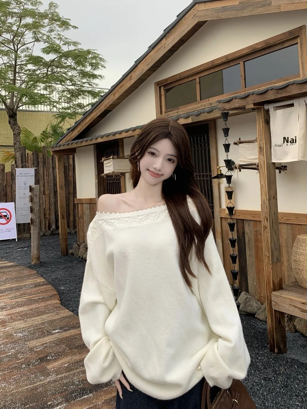 

Handmade Crochet Flower Loose Women's Knitted Sweater Korean Style Shoulder Bared Sweet Style Spring New Fashion All Match