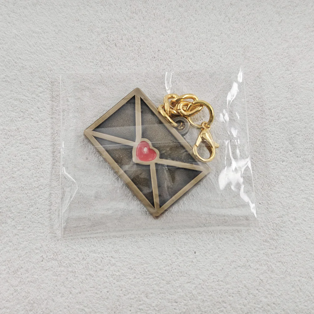 Sabrina Carpenter E-Mails, die ich nicht senden kann, Metall-Schlüsselanhänger, Musikalbum-Merch, rotes Herz, Umschlag-Anhänger, Schlüsselring, Geschenk für Musikfans, Tasche Ch – Detail 12