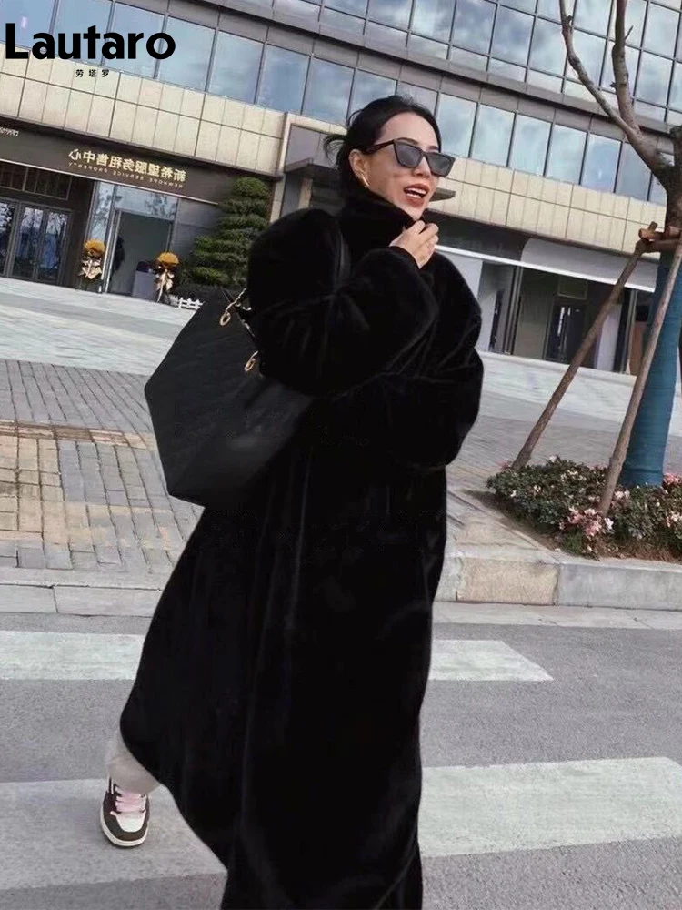 Lautaro Autumn Winter Long Oversized Warm Thick Soft Faux Mink Fur Coat Women Runway Fashion Loose Luxury Furry Fluffy Overcoat