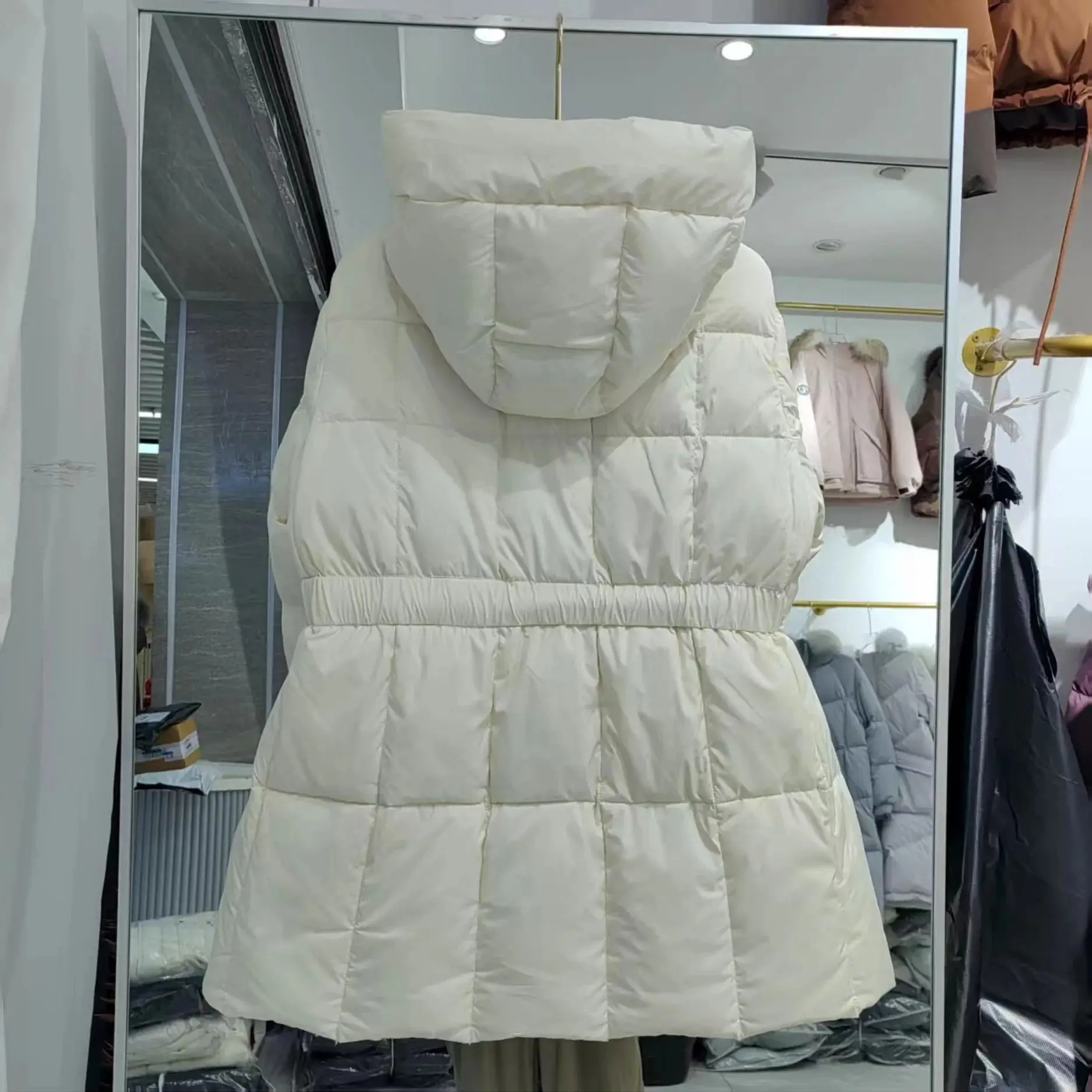 女性のフード付きコットンジャケット秋冬ファッションルーズ厚手暖かいパーカーカジュアルオールマッチ女性ダウンコットンコートアウター