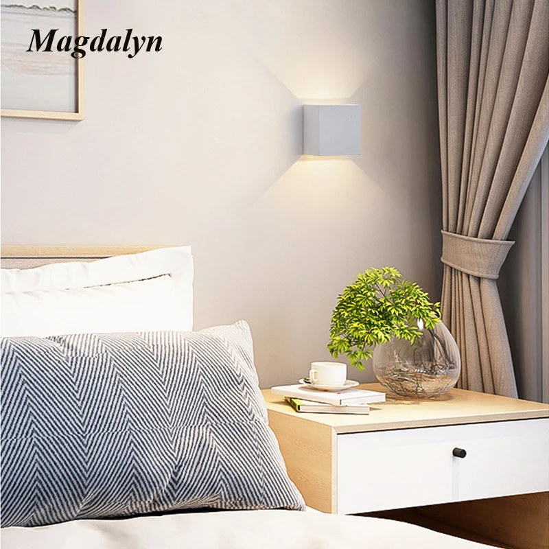 

Magdalyn Outdoor Waterproof Wall Light Aluminum Up Down Building Gardern Porch Led Nordic Interior Modern Home Decor Patio Lamps