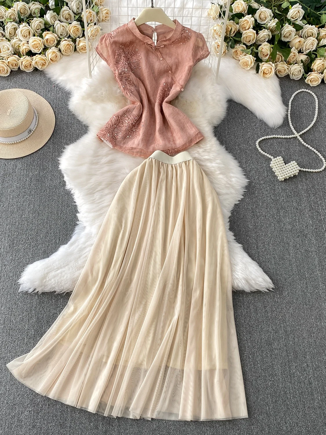 

New Chinese Sle National Trend Retro Embroidery Sequin Stand Collar Top Set High Waist Slimming Me f Skirt Ensemble