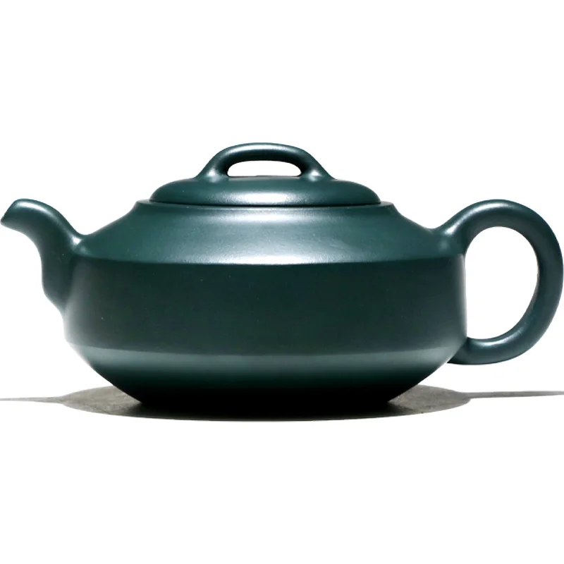 Changtao: Yixing Famous Handmade Tea Pot, Purple Clay Republic Of China Dark Green Mud Han Jun 330cc