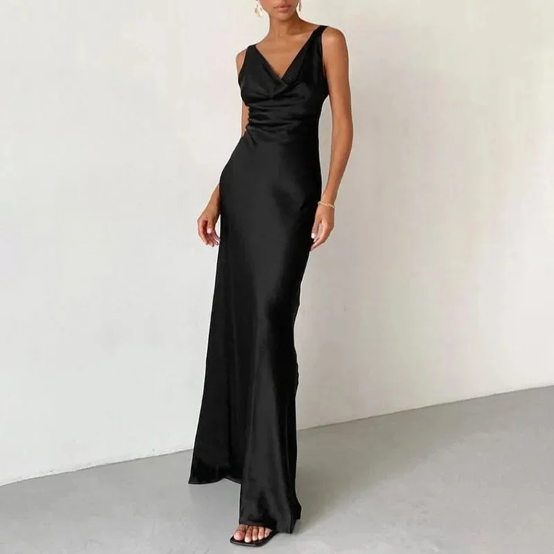 サテンマキシドレス バックレス ノースリーブ ボディコンガウン スイングカラー付き エレガントなイブニングディナーパーティー フォーマルウェア 女性用