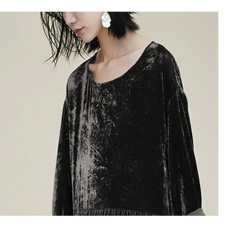 Silkworm Velvet Dress for Ladies, Long-Sleeved, Round-Collar, Pleated Dress, Loose, Minority, Large-sized, Black, Spring, Autumn