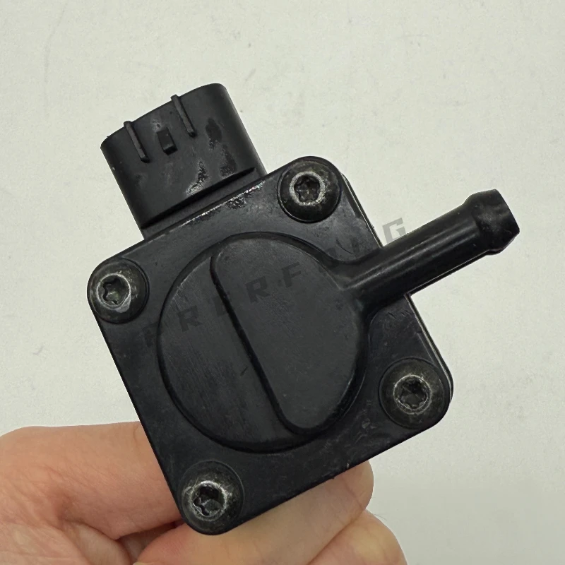 For Toyota Differential Pressure Sensor Positive Pressure Sensor 89480-64010 8948064010