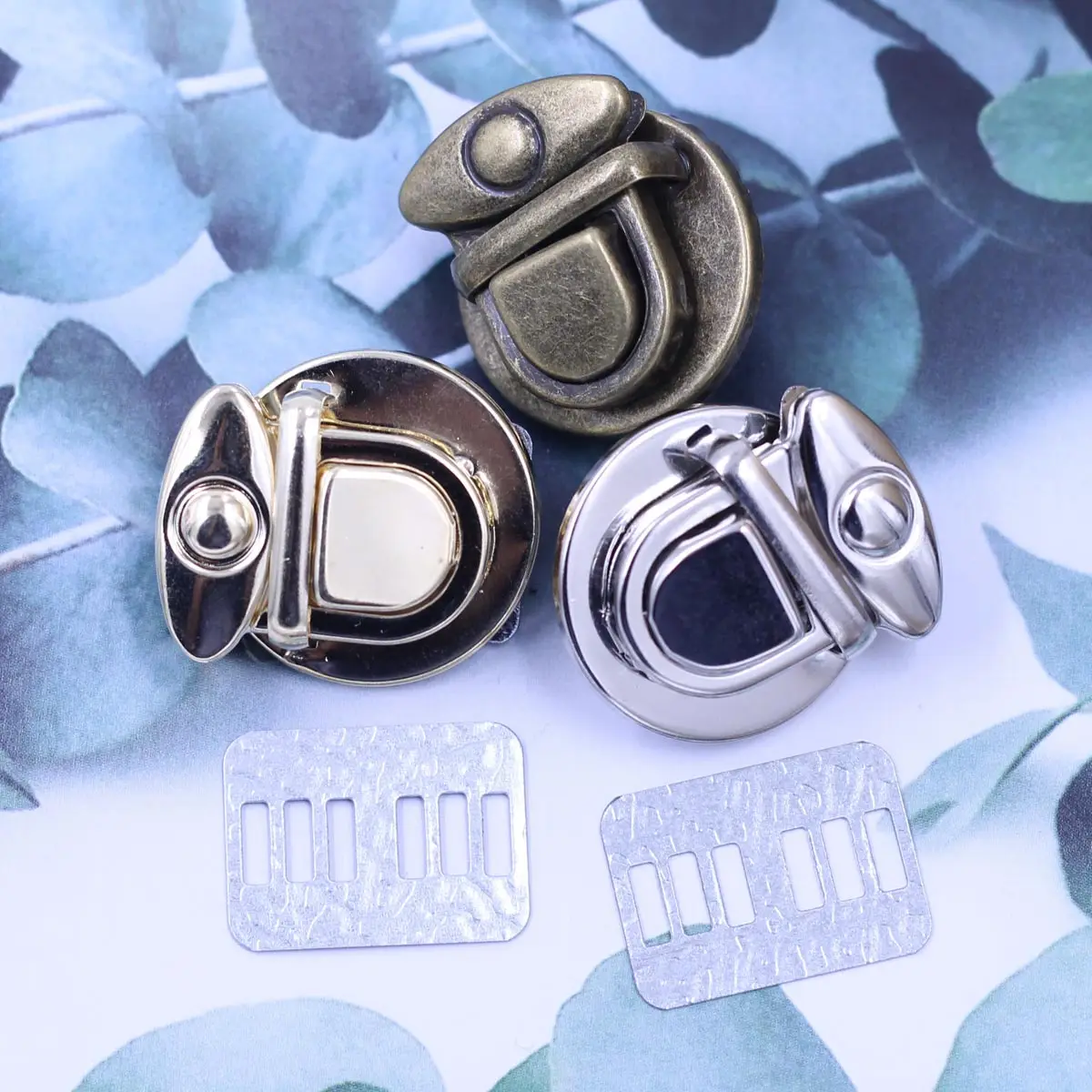 Metal Round Frame Press Locks Clasps For Coins Purse Handbag Handle Accessories 3x2.5cm High Quality