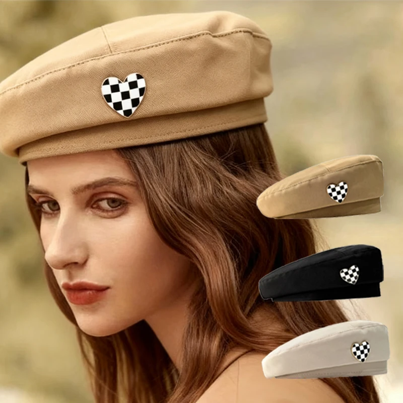 Love gold badge beret suitable for men and women in all seasons,Korean version woolen painter hat,Japanese style progressive hat