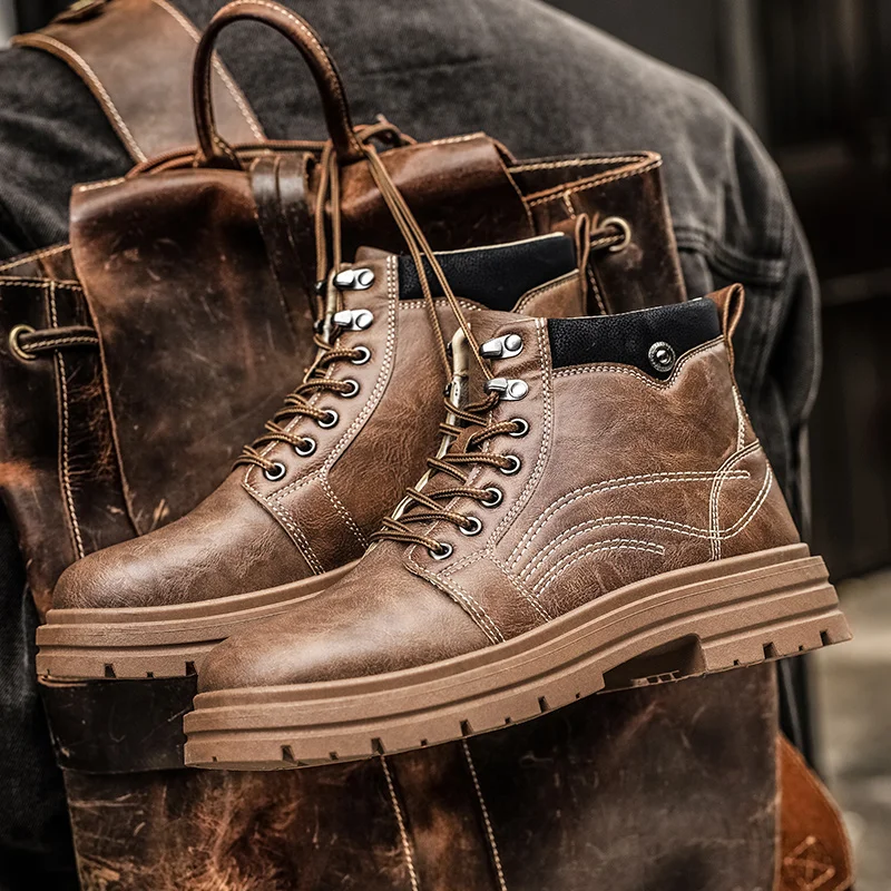 

High-top Men's Large-sized Mid-calf Lace-up Leather Boots with A Retro Style New All-season Casual and Versatile Work Boots