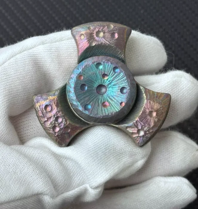 Used Kash EDC Star Ocean Beijing Exhibition Limited Zirconium Material EDC Stress Relief Toy