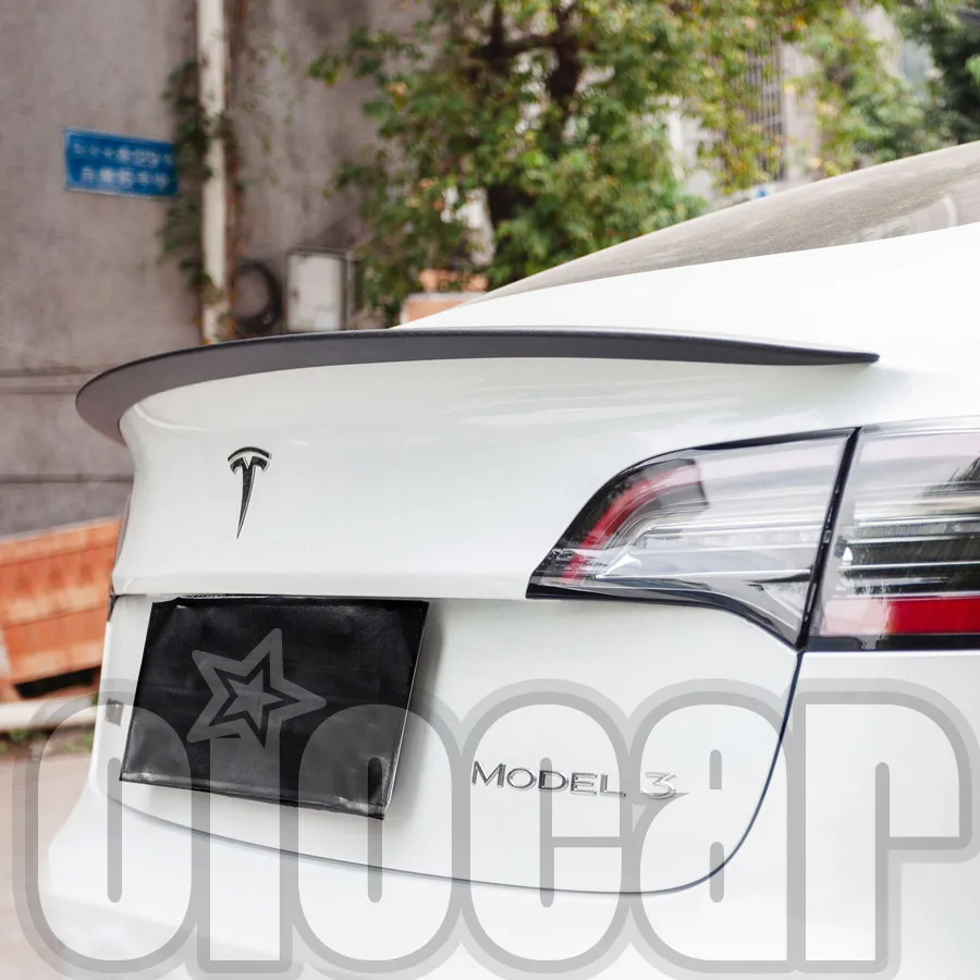 oiomotors High Quality Dry Carbon Rear Spoiler Wing for Tesla modle3