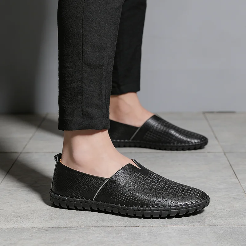 

1pair Summer Large Size Men's Shoes Fashionable New Breathable Wear-resistant Shoes Shallow Mouth Hollow Casual Shoes Size 38-50