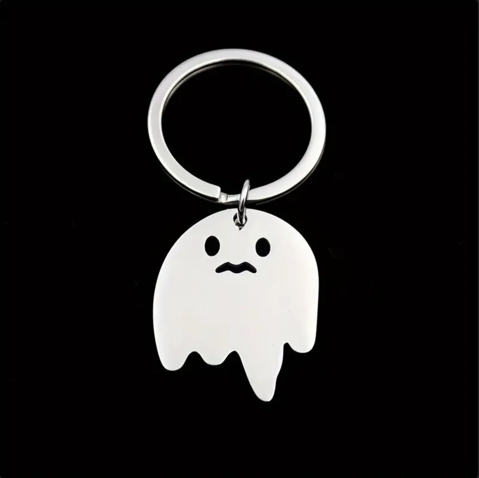 

Funny Stainless Steel Keychain For Men, Lovely Ghost Keyrings For Men, Bag Car Key Pendant, Halloween Gift