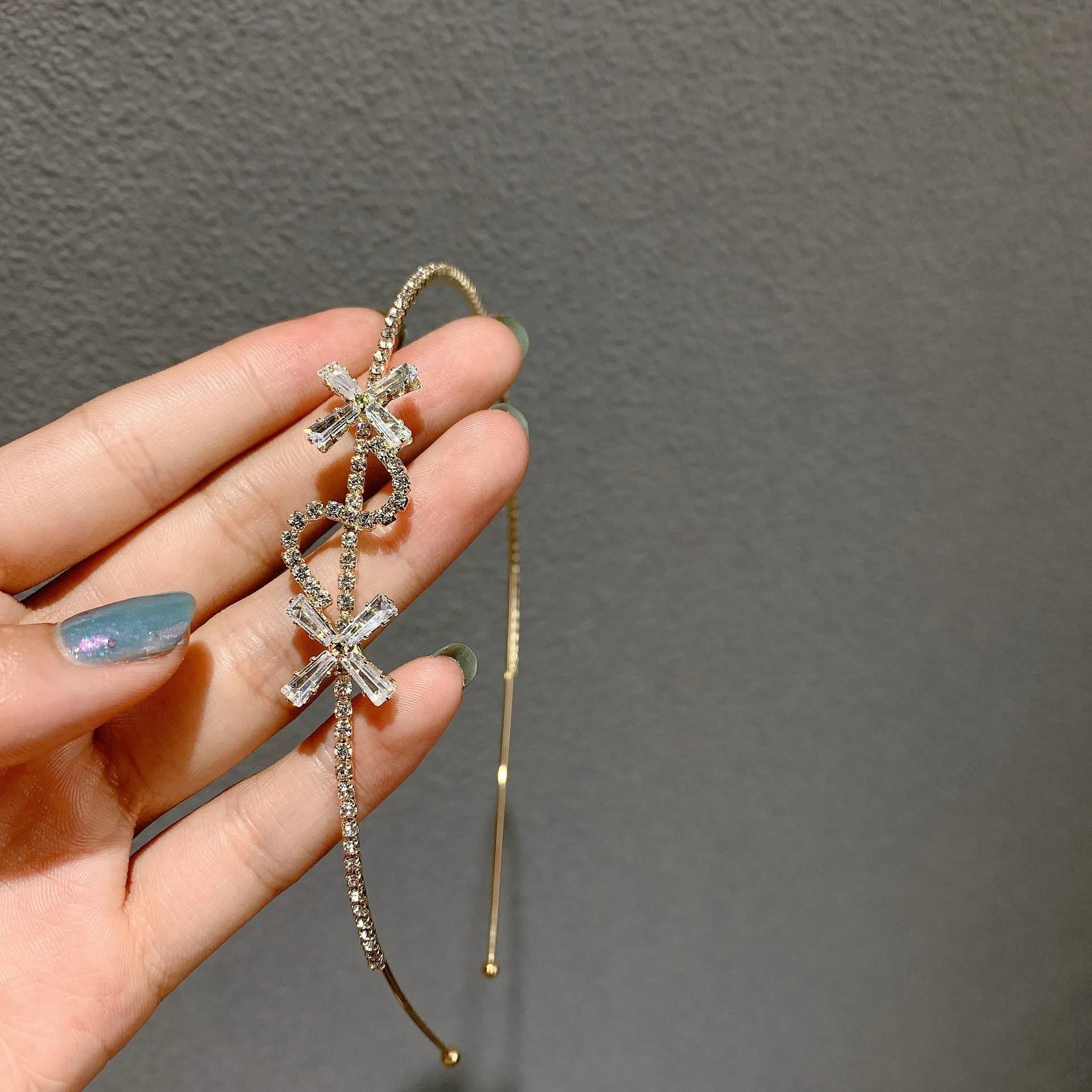 

Small Zircon Cross Headband Long Length Women Korean Elegant Minimalist Daily Wear Premium Comfortable Lightweight