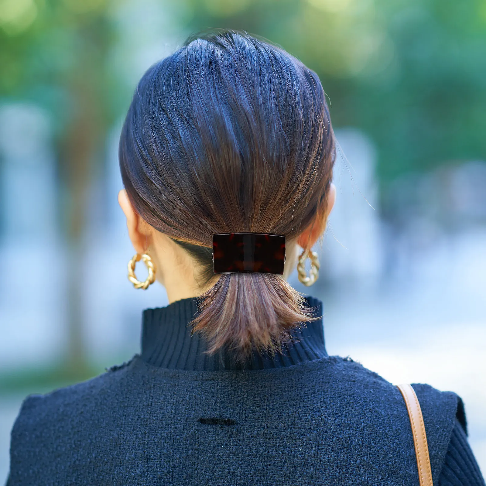 

4Pcs Tortoiseshell Hair Spring Clips Fashion Semicircle Ponytail Holder Lightweight Comfortable Elegant Women