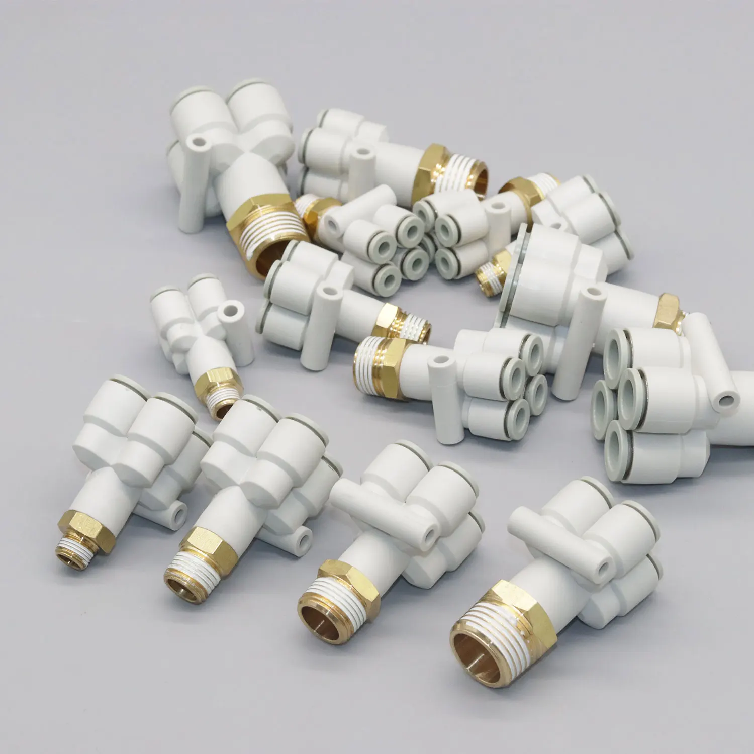 2PCS Pneumatic Fitting Y-Type External Thread Variable Diameter 1 In 4 Out 5-Way Equal-Diameter Trachea Quick Connection