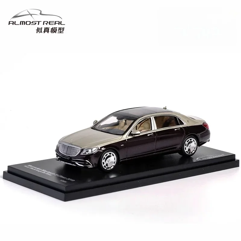 1:43 Mercedes-Benz Maybach S650 alloy simulation model, children\'s collection of decorative toys, holiday gifts for children.