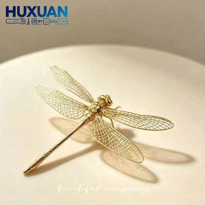 Metal Hollow Wing Cicada Figurine, Mini Desktop Statue, Fairy Garden Home Decor Art Craft Collectible Party Gift