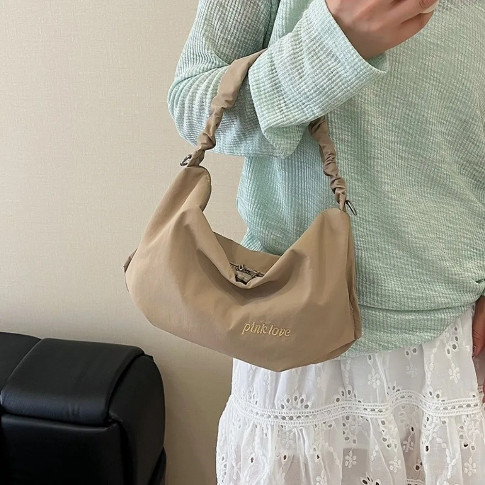 

Korean Solid Color Pleated Shoulder Bag Leisure Leight Weight Nylon Crossbody Bag Casual Large Capacity Women's Handbags Outdoor