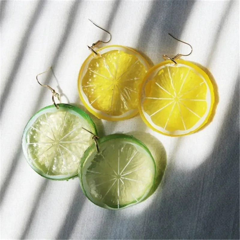 Brincos de resina de frutas de imitação novos brincos de frutas presentes personalizados brincos de fatia de limão presentes exclusivos adequados