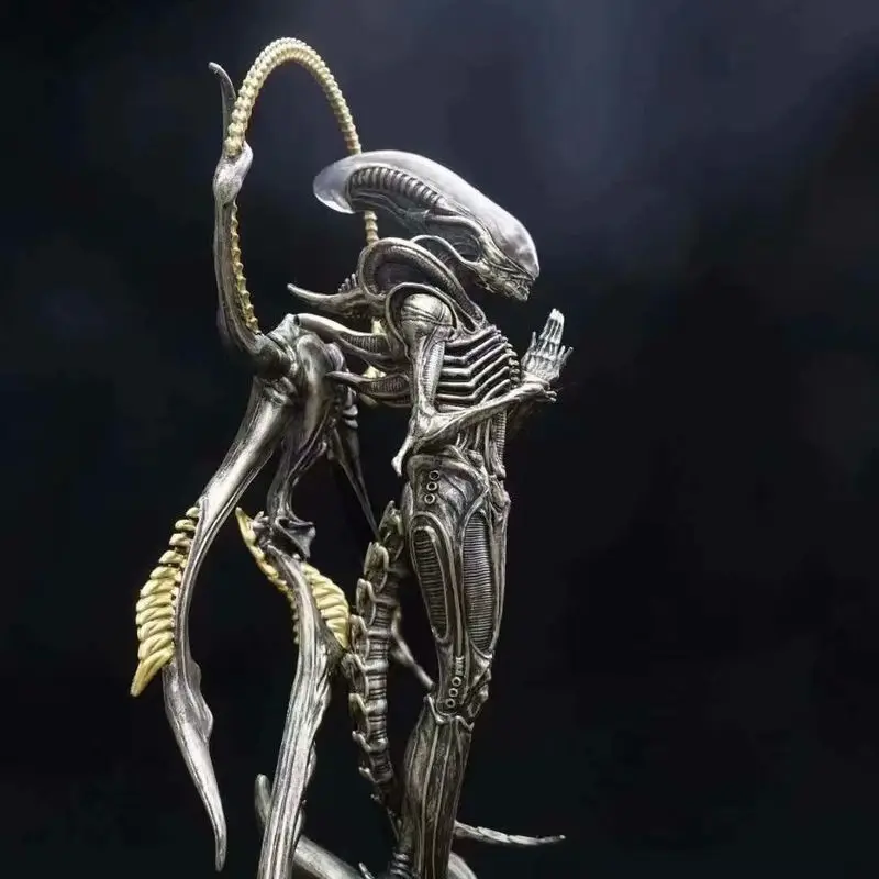 28cm Alien Xenomorph Buddhism Figure Model Ornaments Collection Boy Toy Holiday Gift