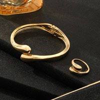 2Pcs Vintage Chunky Waterdrop Bangle Ring Set For Women Fashion Simple Geometric Thick Jewelry Set Trendy Party Jewelry Gift