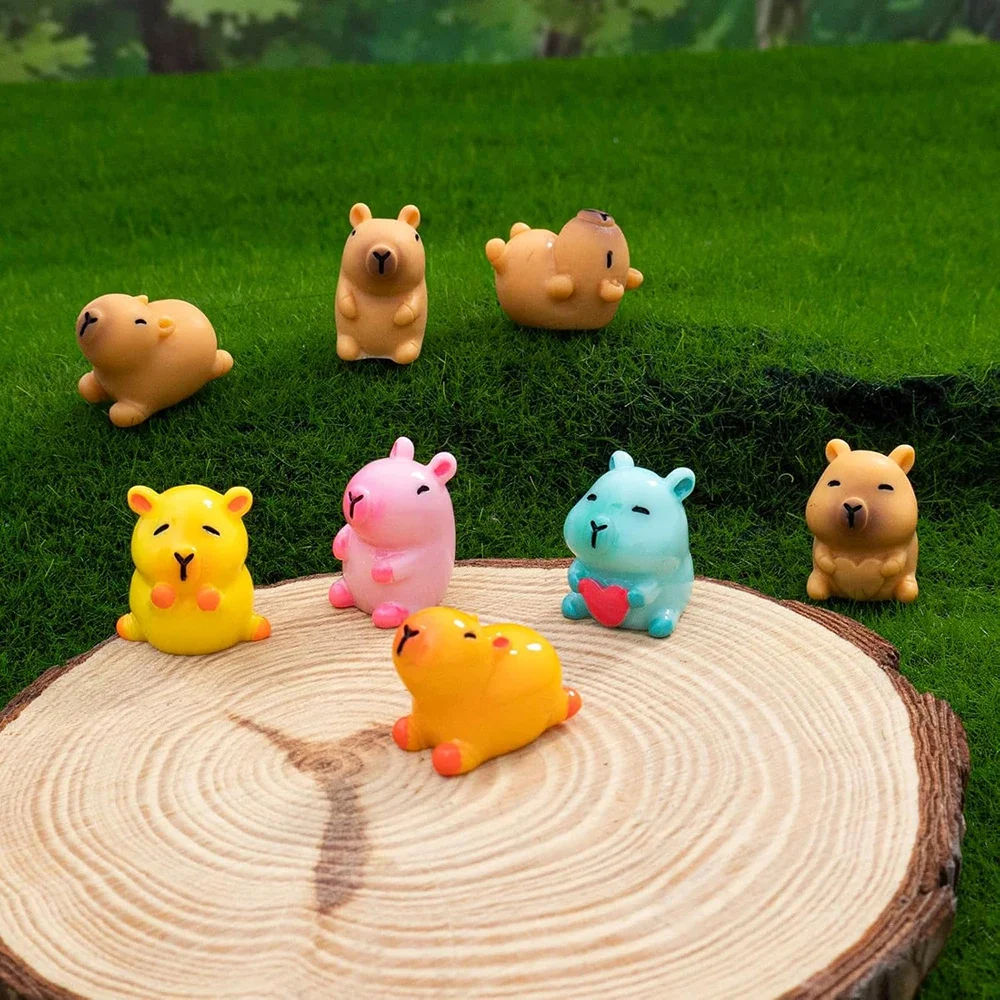 18 sztuk Capybara świecące w ciemności Mini Capybara figurki z żywicy Luminous Capybara Mini zabawki prezenty pulpit Tabletop Outdoor