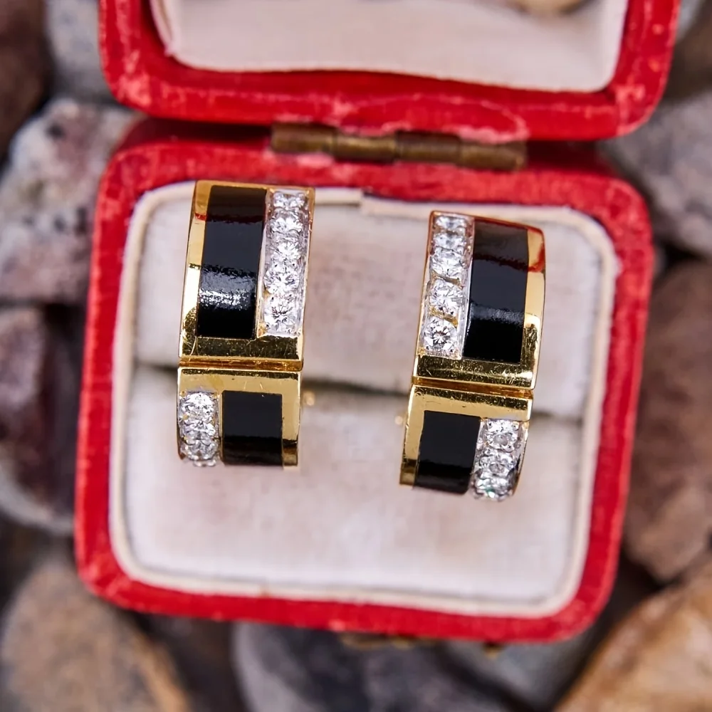 Fashion Metal Black High-level Sense of Inlaid Imitation Diamond Earrings for Women Sparkling Daily Versatile Earrings