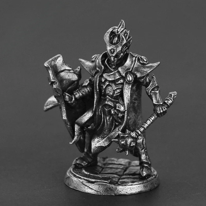 Metal Ashes Trial Soldier Model Action Figures Toys Car Interior Miniature Ornament Akcesoria Wojenne Wojskowe Planszowe Elementy Gry