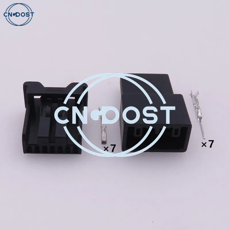 

1 Set 7 Pin Car Wiring Harness Plug AutomotiveSocket AC Assembly 4A1670-0000 90980-12D92 1310-6736 7189-8974