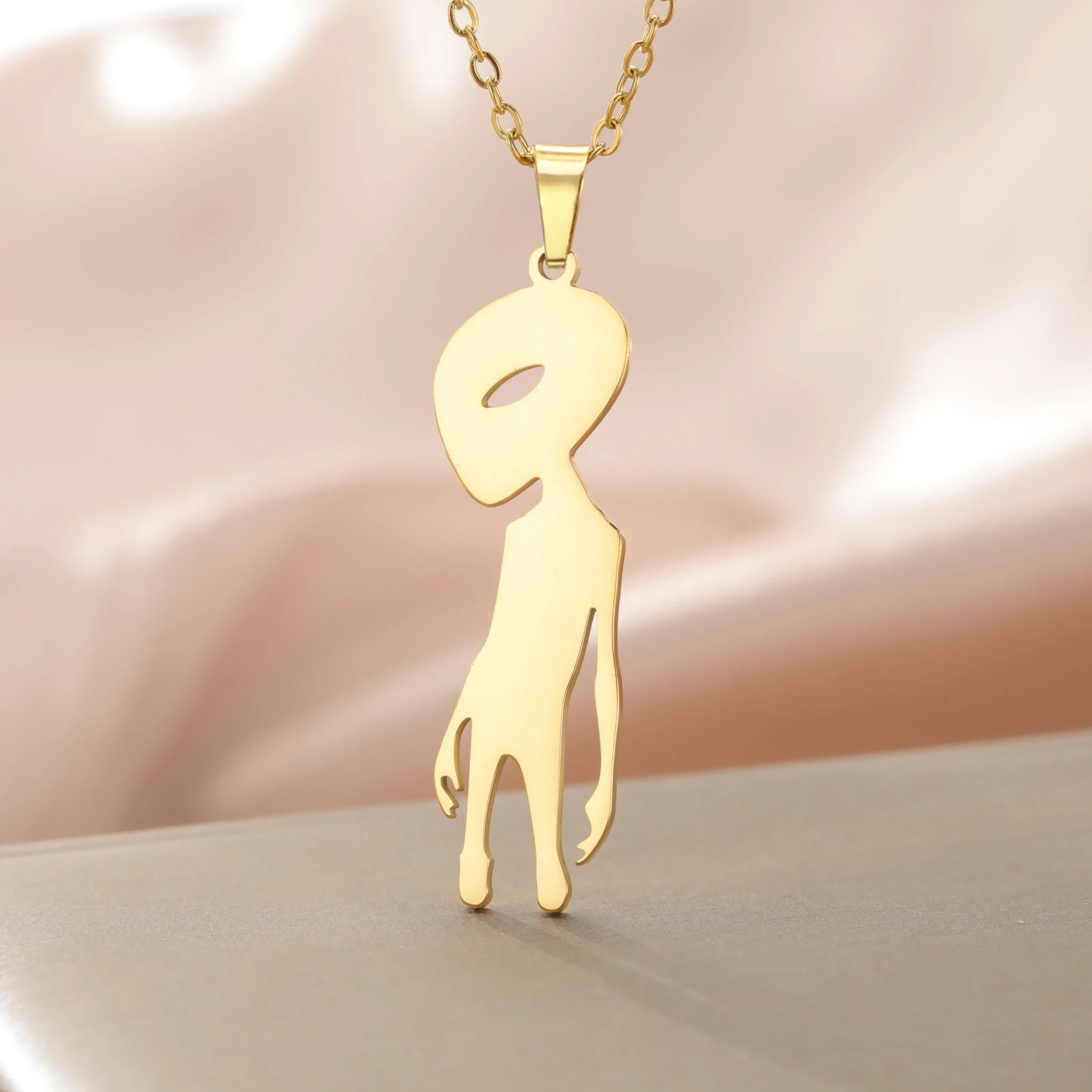 Hip hop Alien Character Pendant Necklace Stainless Steel Female Mysterious Spaceman Trendy Punk Jewelry Gift Wholesale