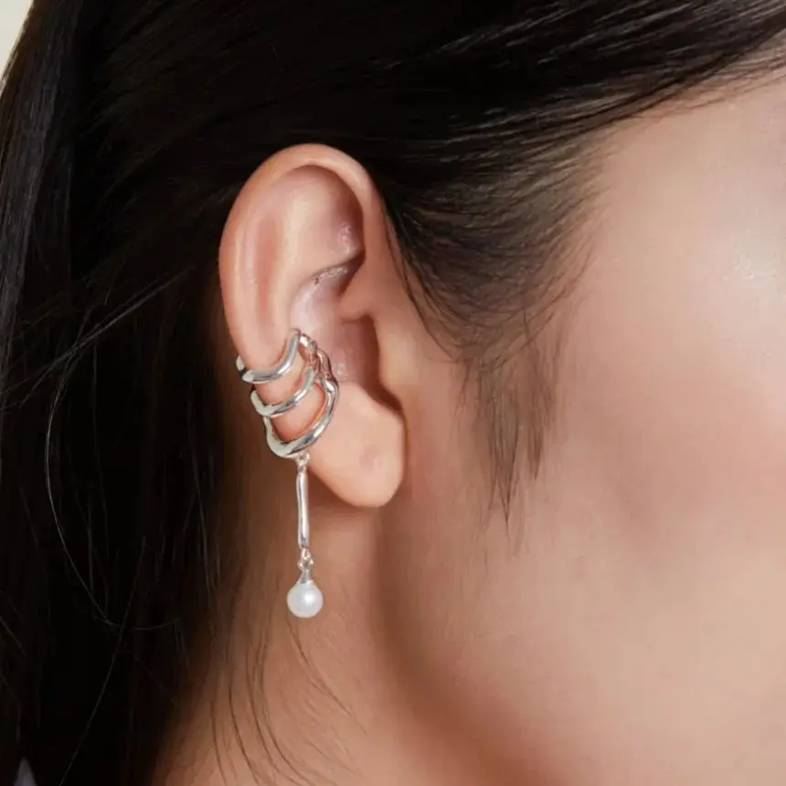 

1 шт., манжеты для ушей из стерлингового серебра 925 пробы с натуральным пресноводным жемчугом, позолоченные 18 карат, элегантные манжеты для ушей без пирсинга, подарки для женщин