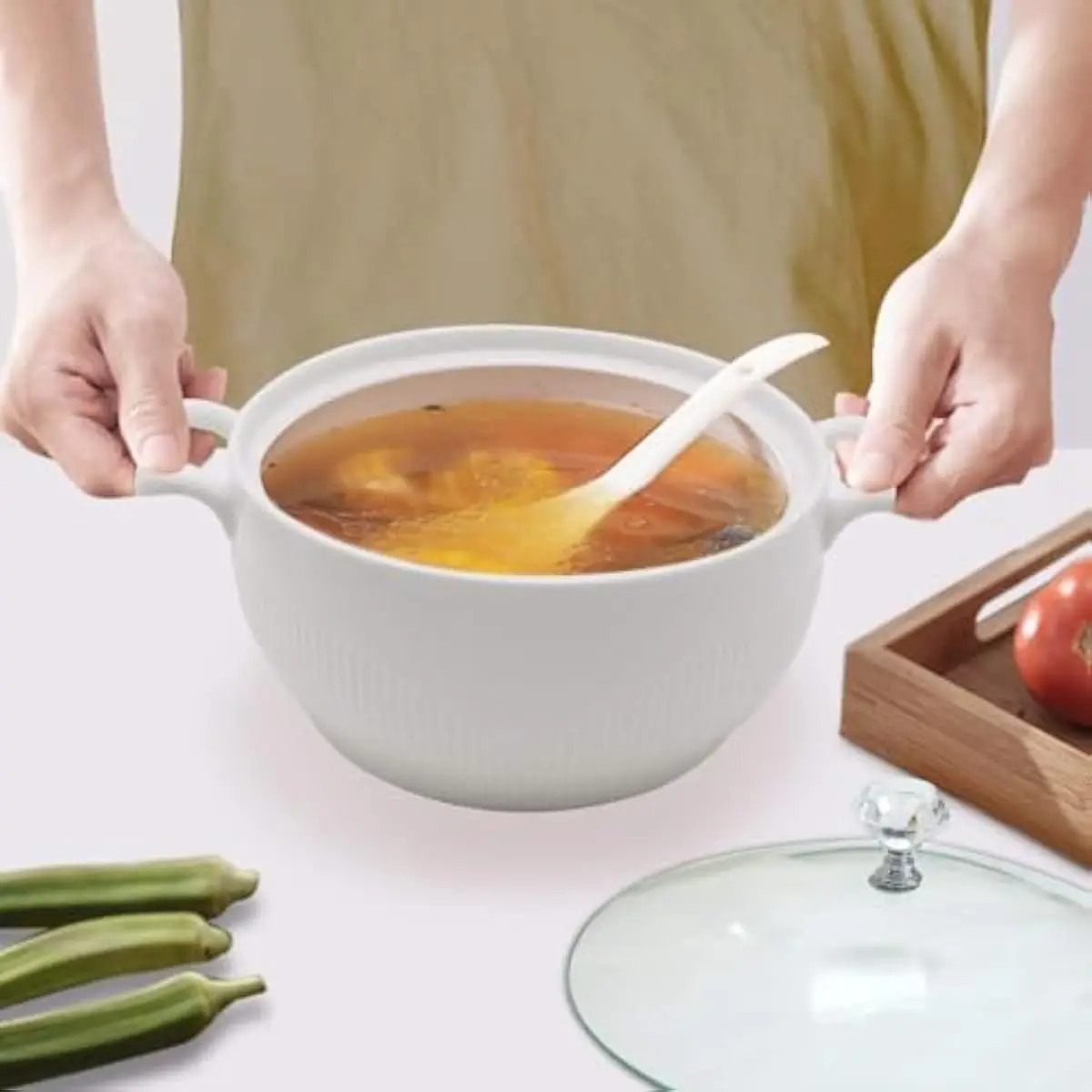 Ceramic Soup Tureen with Glass Lid 9 Inch, Porcelain Serving Bowl for Home Kitchen Restaurant Table Decor Microwave Safe