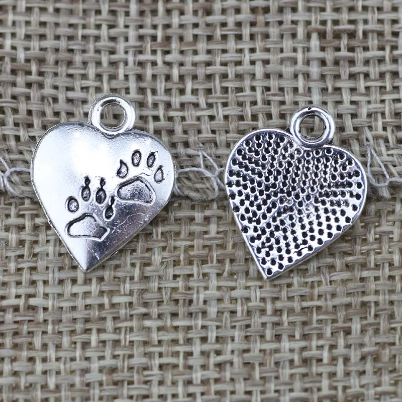 20pcs/lot 17*18mm Antique Silver Color Heart Charm With Dog Paw Footprint  DIY Pedant Jewelry MaKing Wholesale